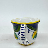 Coffee cup with Gambino lemon decoration