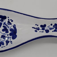 Ladle or spoon holder with blue arabesque decoration