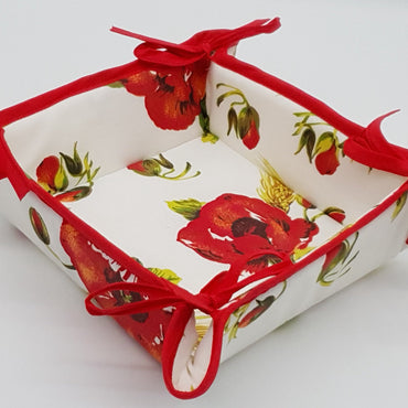 Poppies bread holder