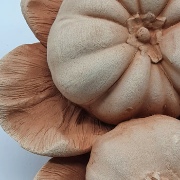 Terracotta Tomato Garlic Branch
