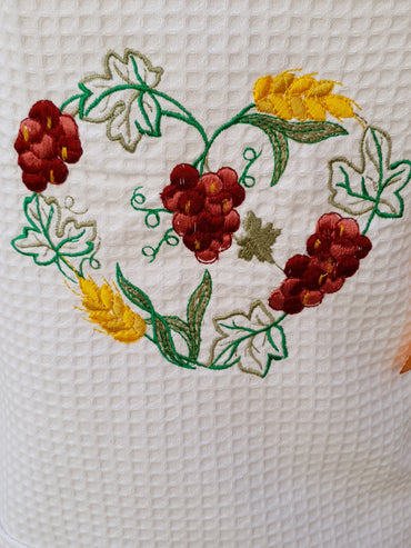 Kitchen Apron cream  Honeycomb Grape