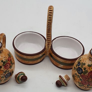 Olio E Aceto Decoro Gubbio