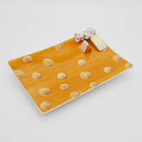 Rectangular tray with mice