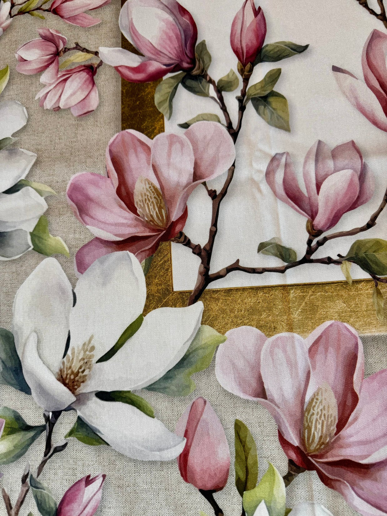 Tovaglia con cornice e Magnolie Digitale