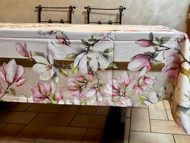 Tovaglia con cornice e Magnolie Digitale