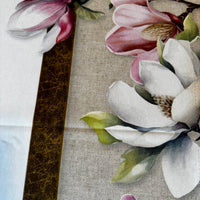Tovaglia con cornice e Magnolie Digitale