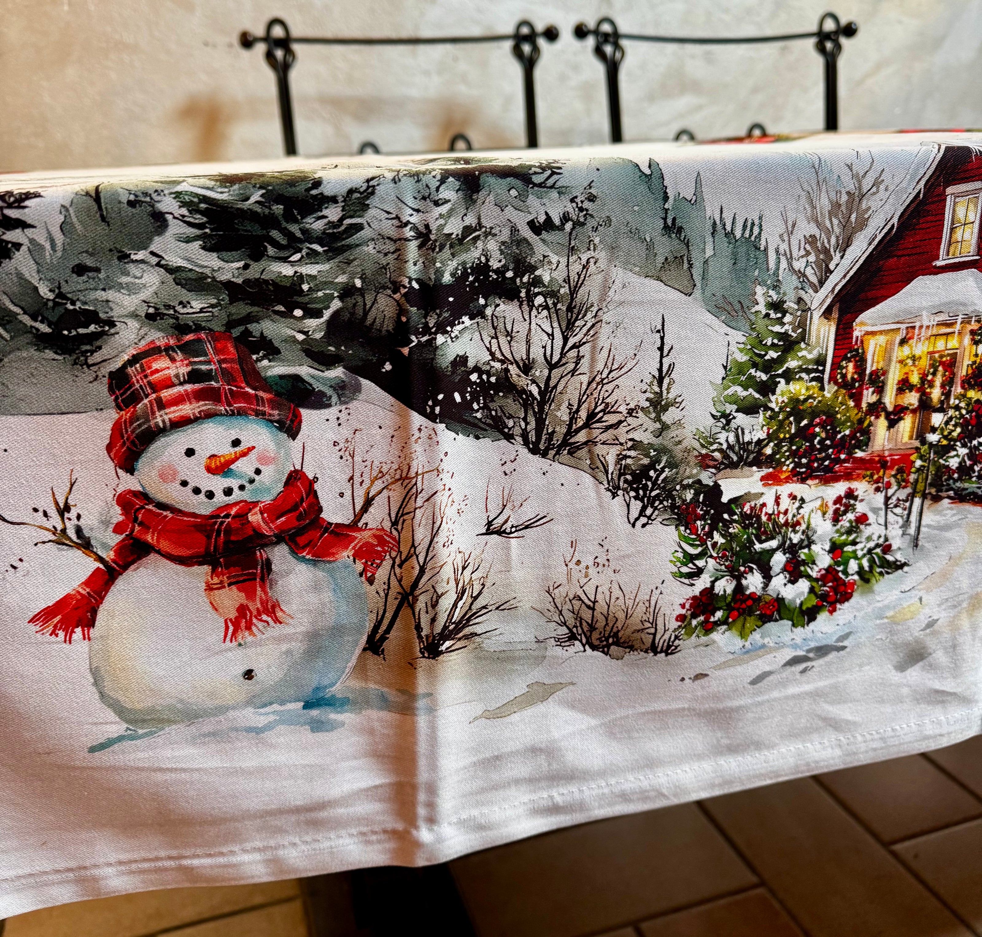 Tovaglia con pupazzo di neve e babbo Natale Digitale