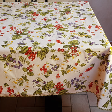 Berries Tablecloth Tuscan Tablecloths