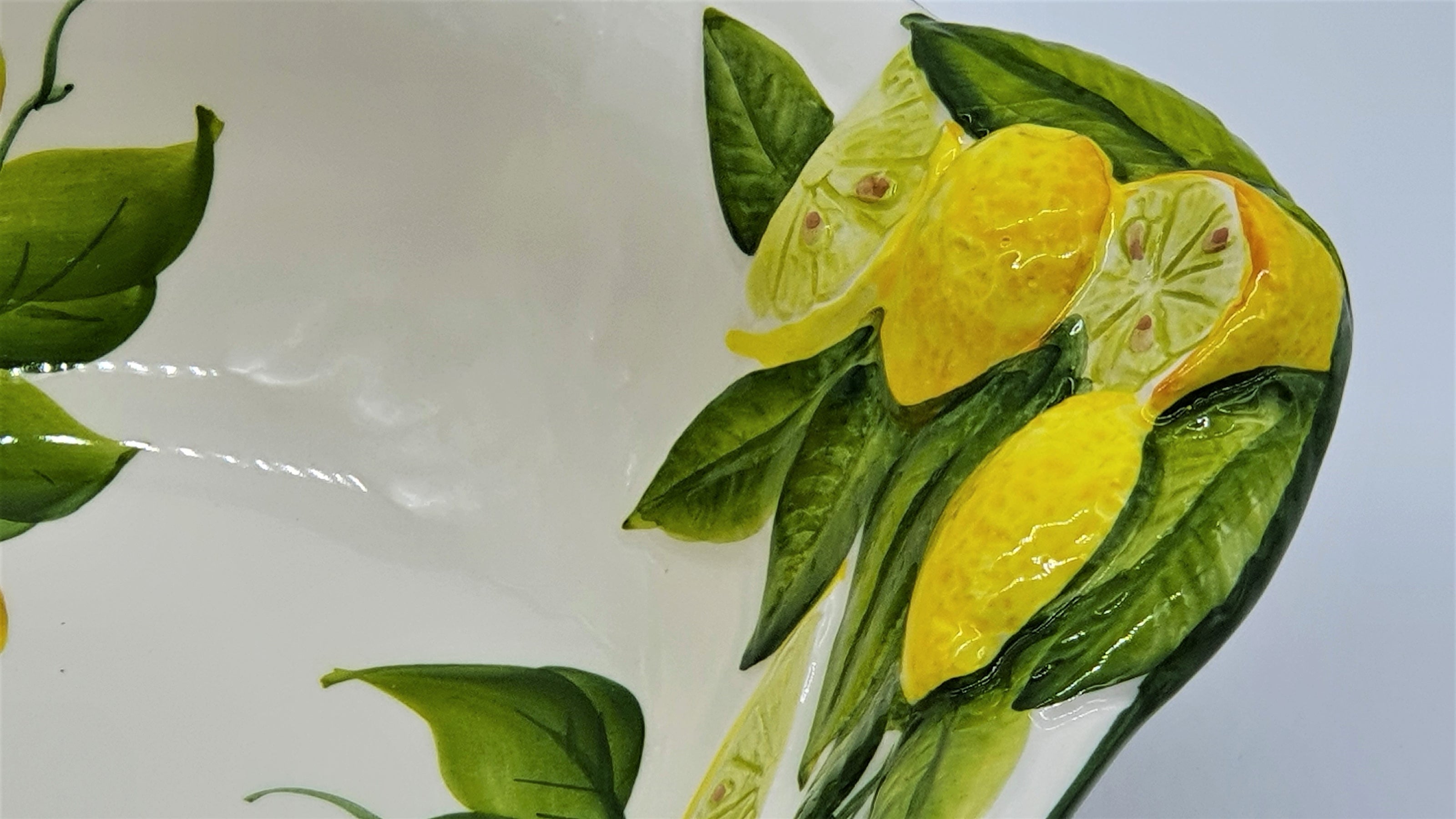  Large Bowl Relief Lemon Decor