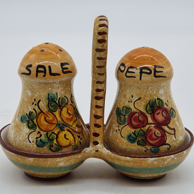 Salt And Pepper Decor Gubbio
