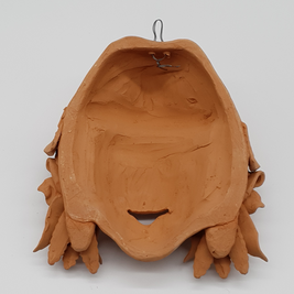 Maschera contadino papaveri e spighe in terracotta