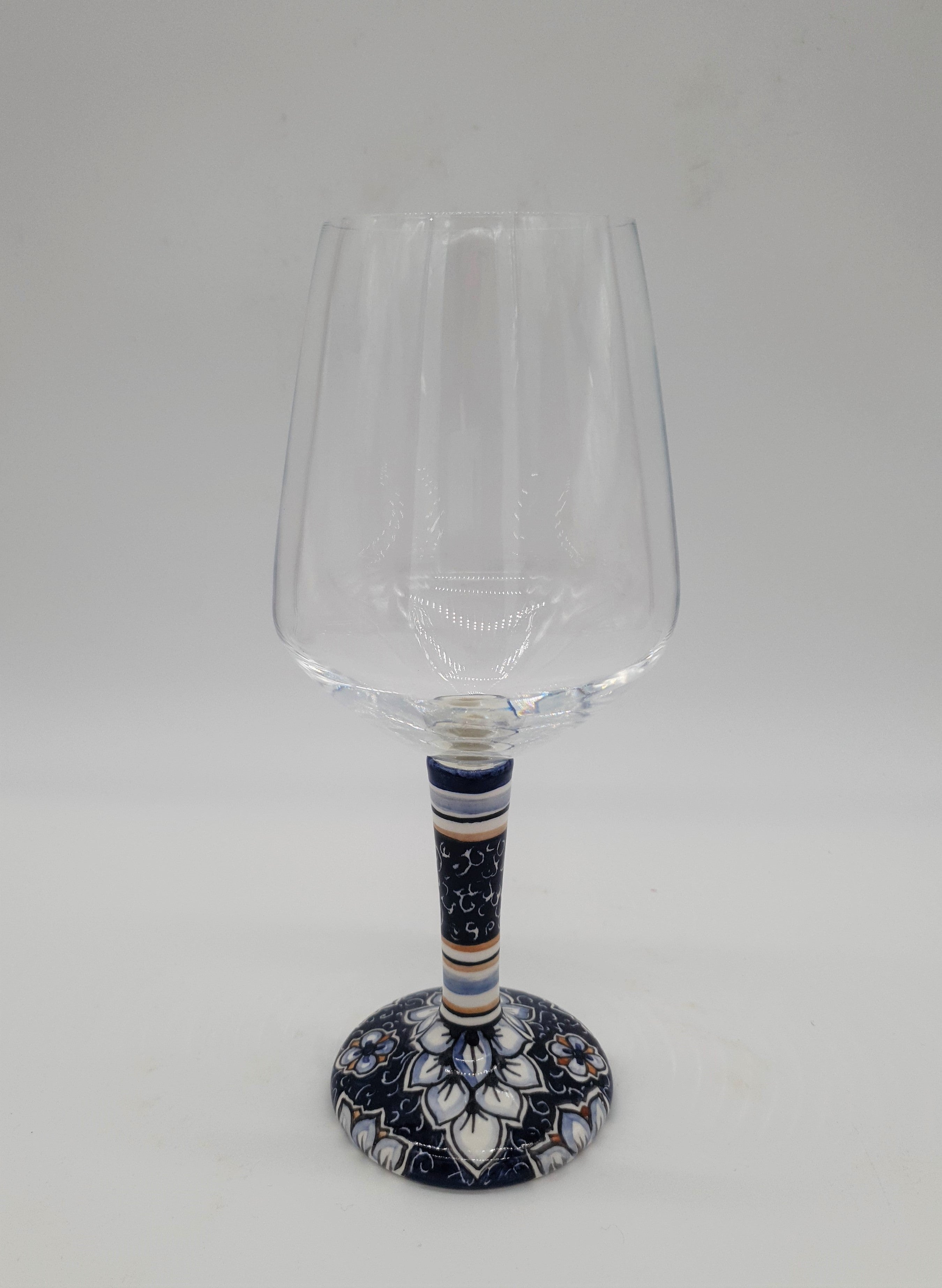 Glass for Wine Ceramic and Glass White Flowers Blue Background