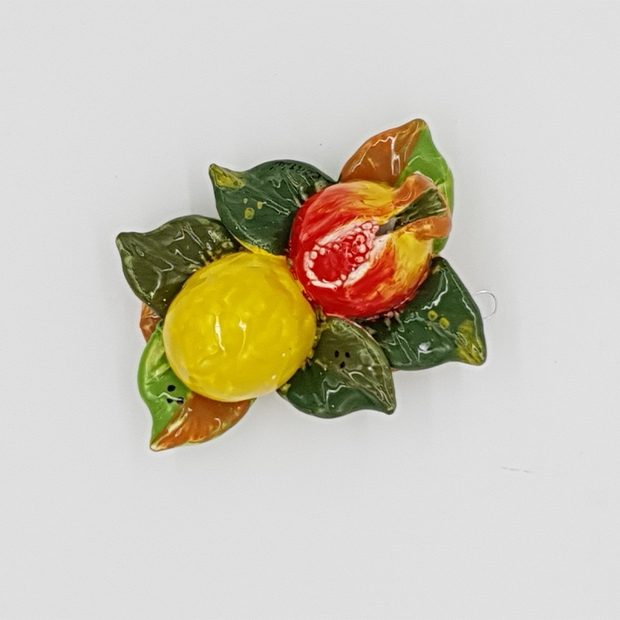 Small composition pomegranate and lemon in ceramic to hang