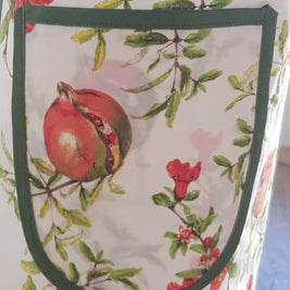 Apron Kitchen Pomegranates