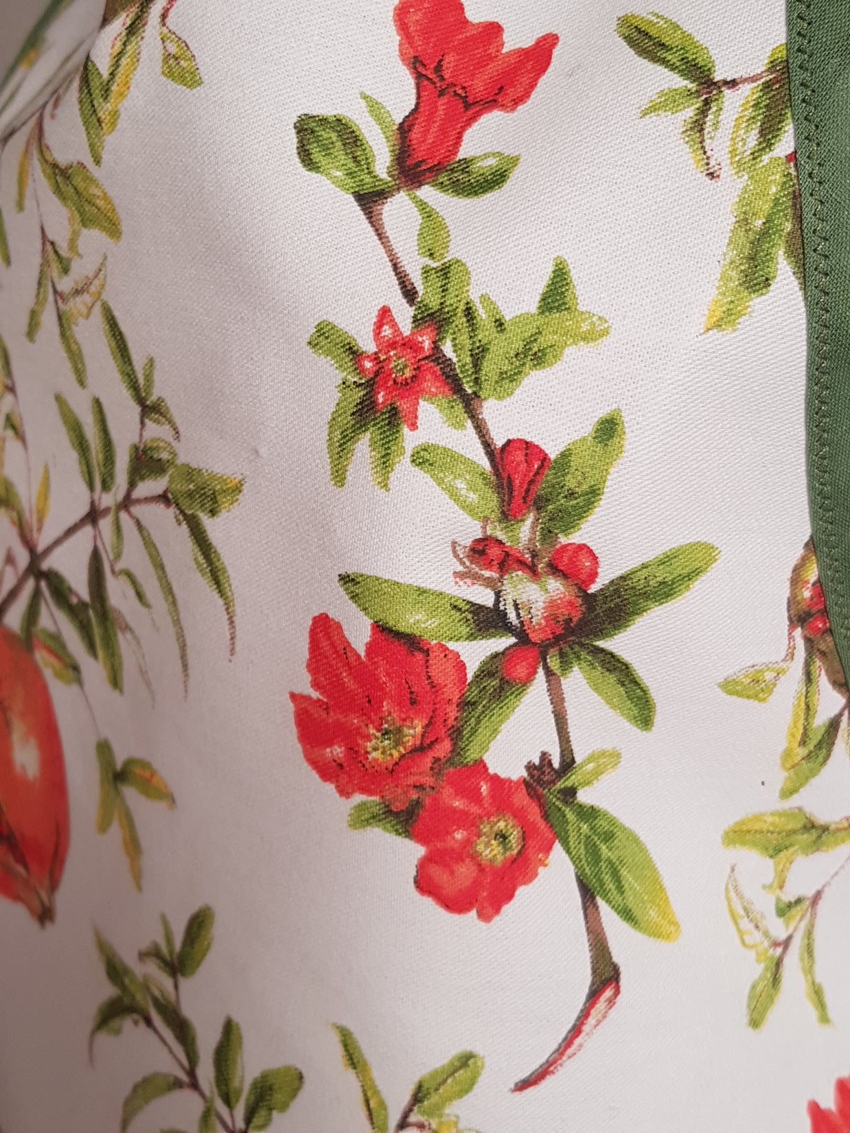 Apron Kitchen Pomegranates
