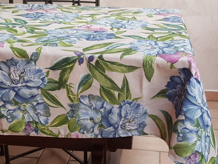 Miros Blue Flower Tablecloth