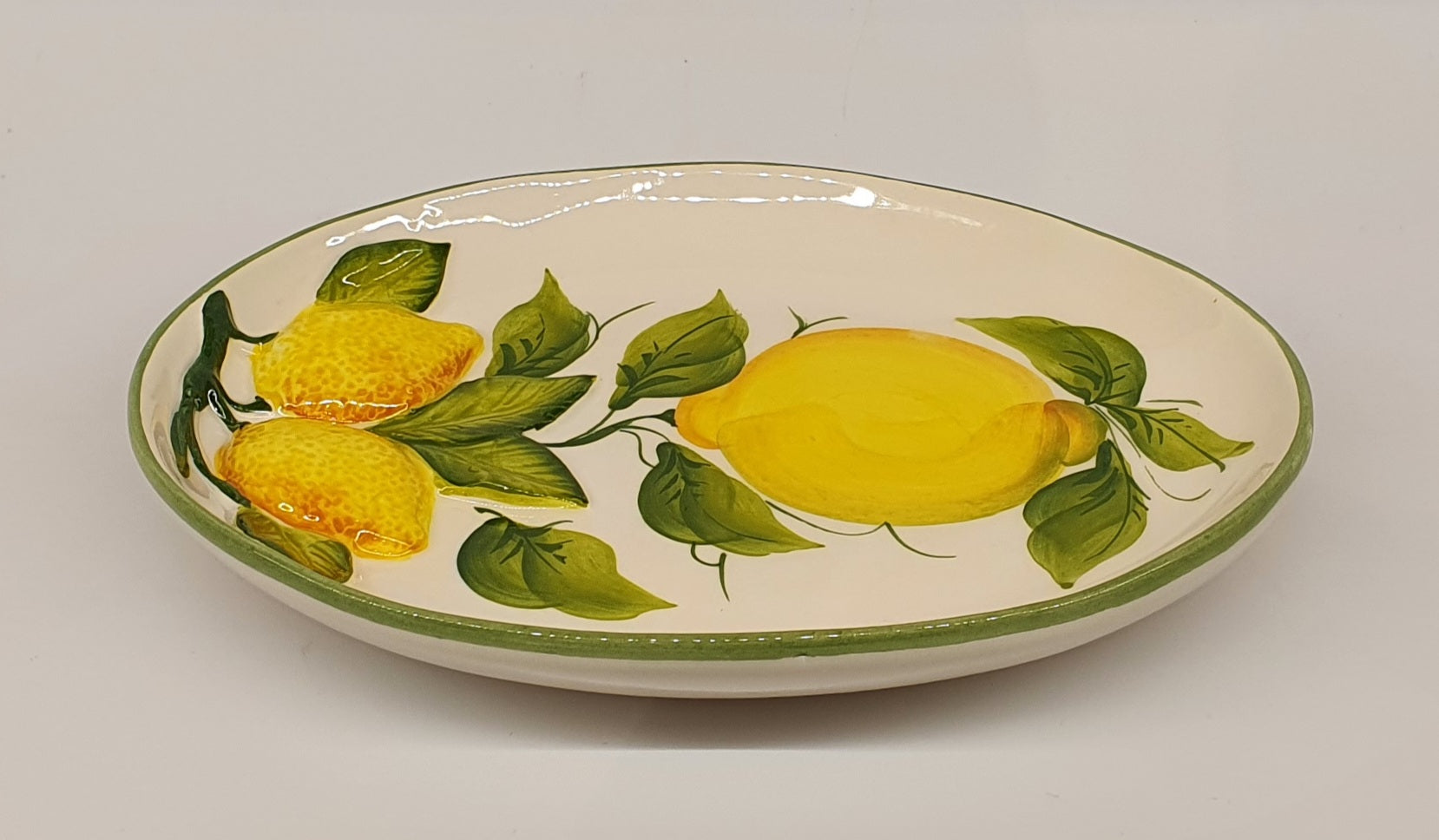 Small Oval Tray with Lemon Relief Decoration