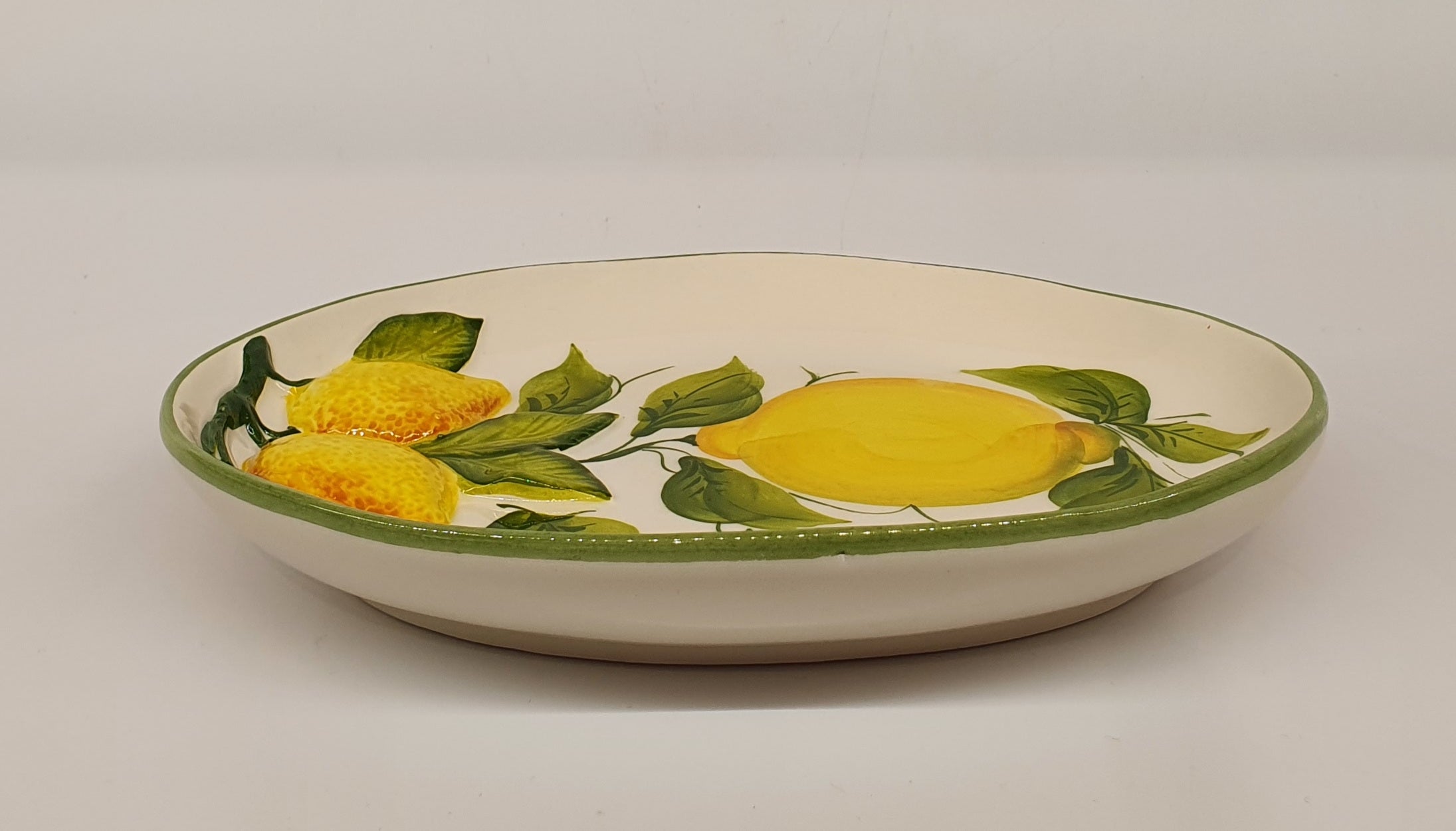 Small Oval Tray with Lemon Relief Decoration