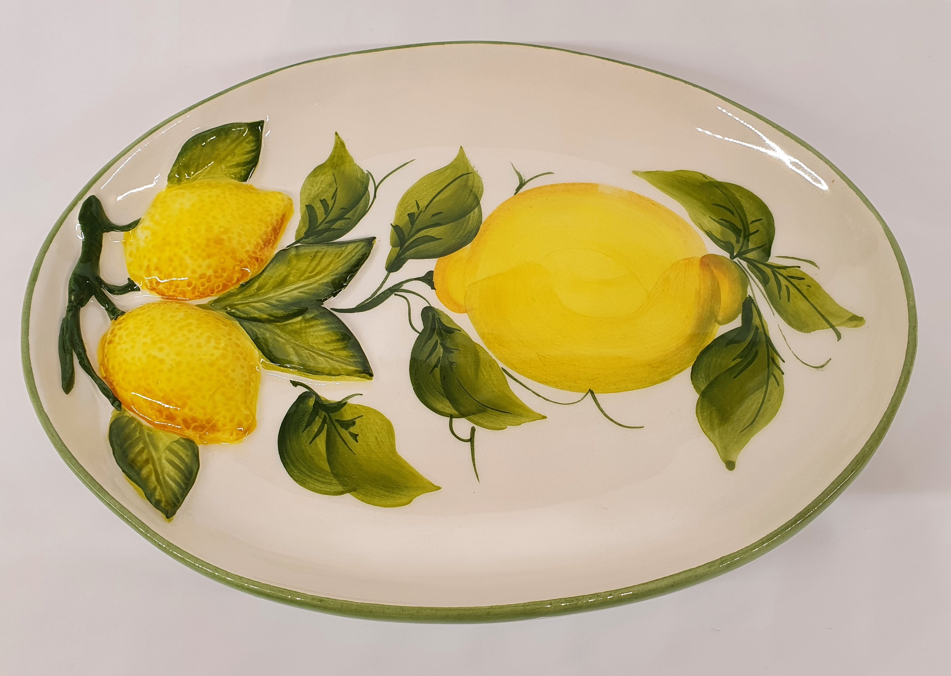 Small Oval Tray with Lemon Relief Decoration