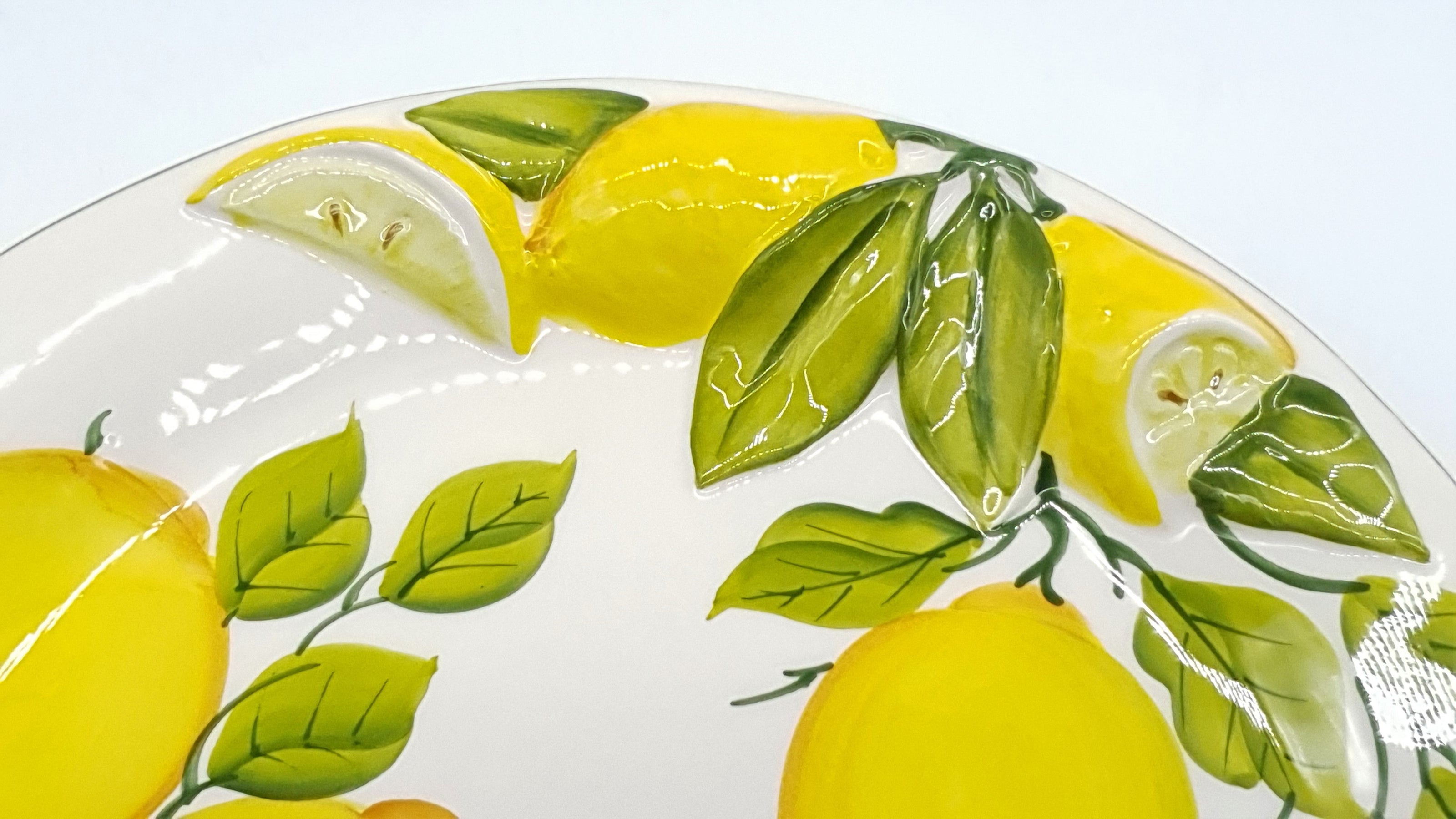 Round Tray Lemon Relief Decoration