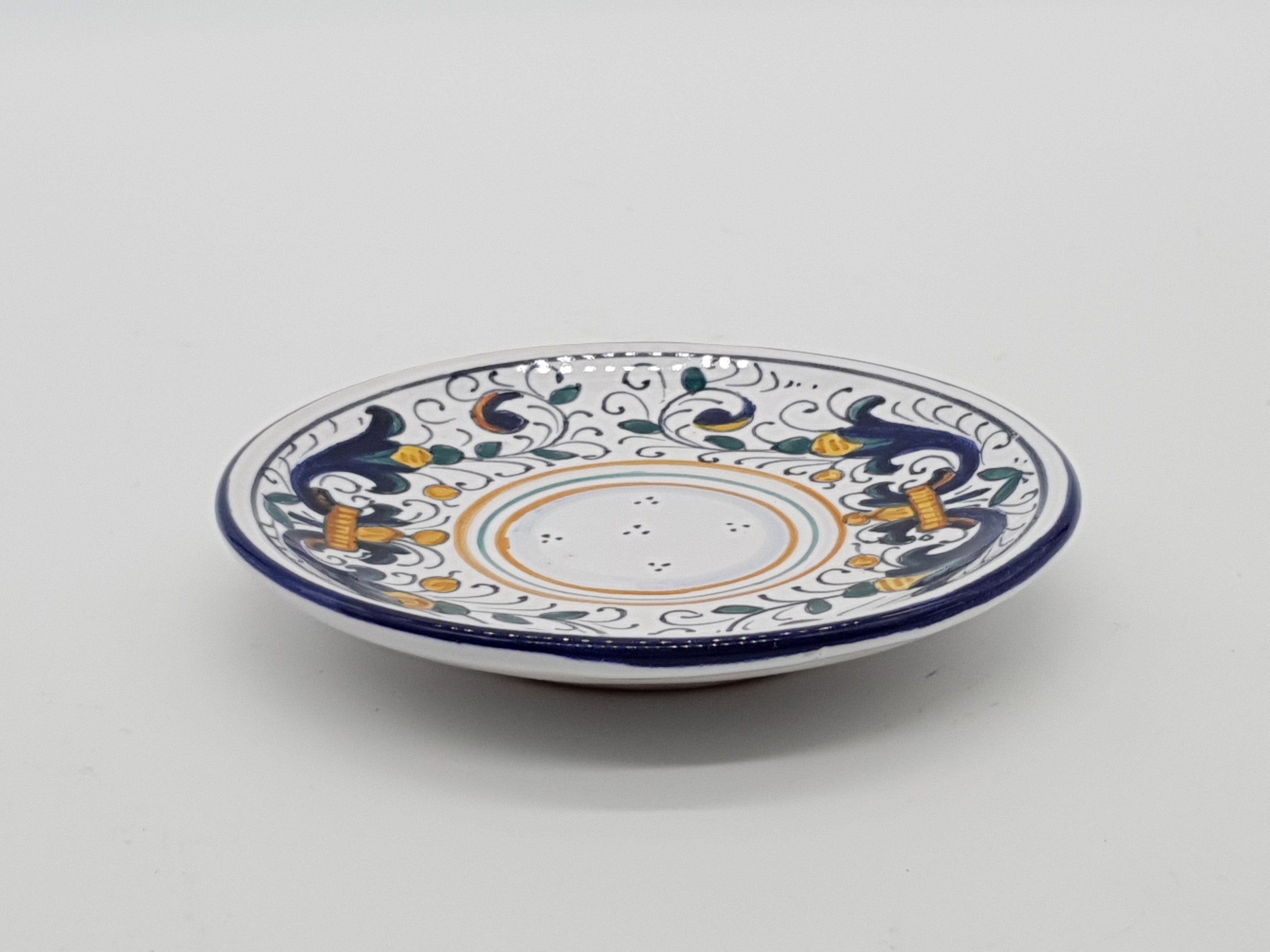 Coffee saucer Deruta decoration