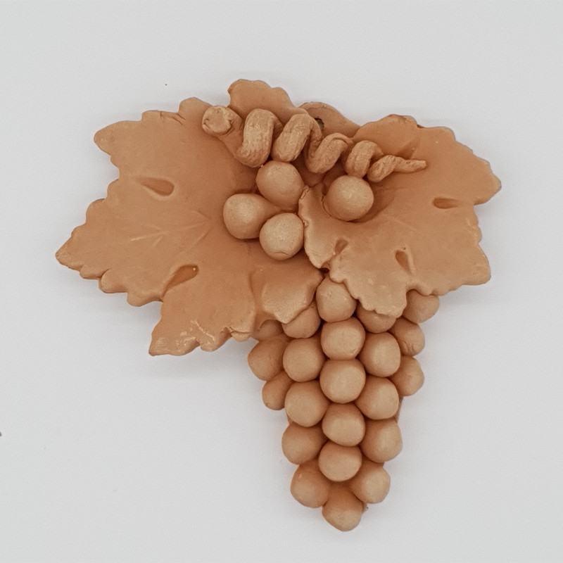 Uva grande in terracotta